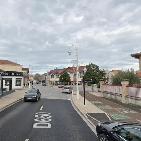 Port Parking-piscine Appartamento *