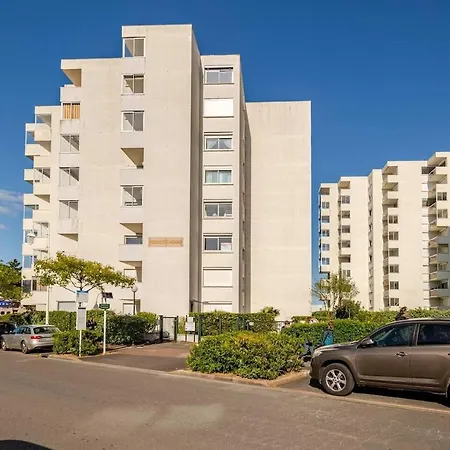 Port Parking-piscine Appartamento